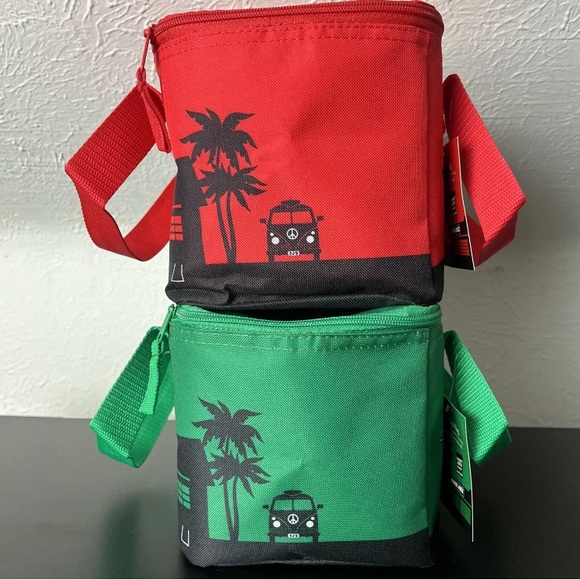 New! Trader Joe’s Mini Insulated Cooler Bags Set Of 2 Red & Green Limited - Picture 3 of 5